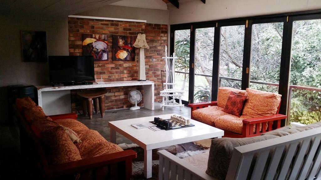Hornbill House Self Catering Accommodation Hermanus Oda fotoğraf