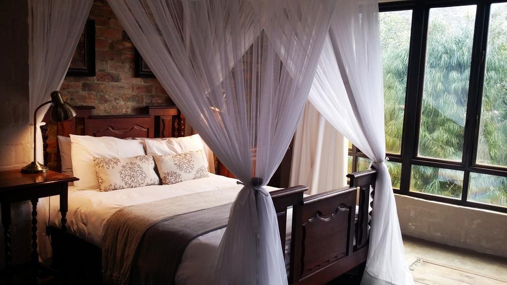 Hornbill House Self Catering Accommodation Hermanus Oda fotoğraf