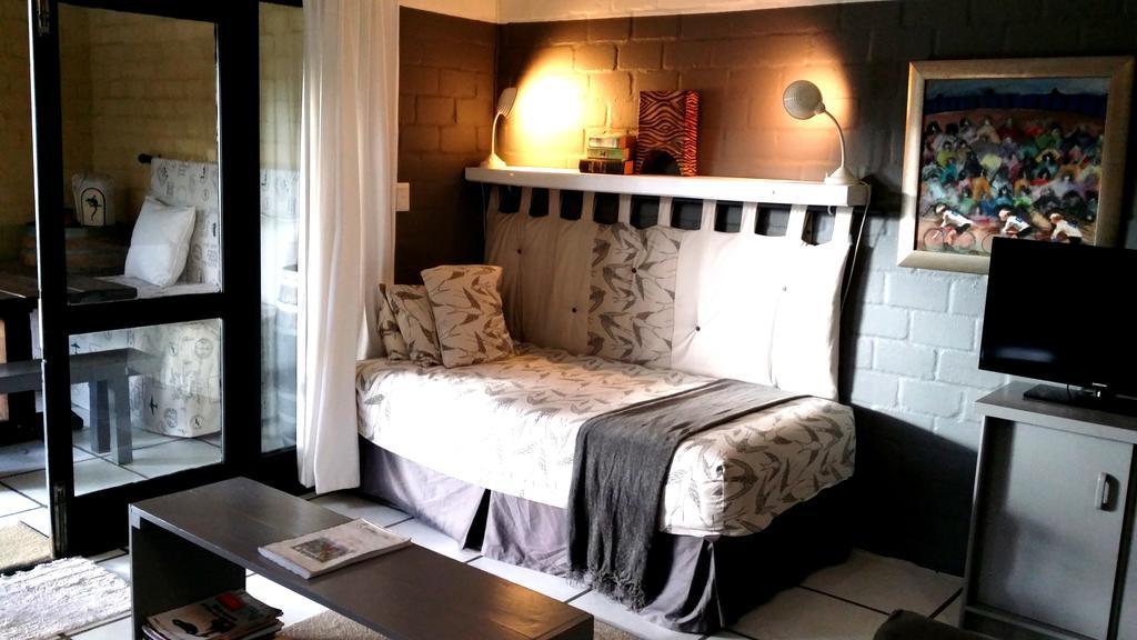Hornbill House Self Catering Accommodation Hermanus Dış mekan fotoğraf